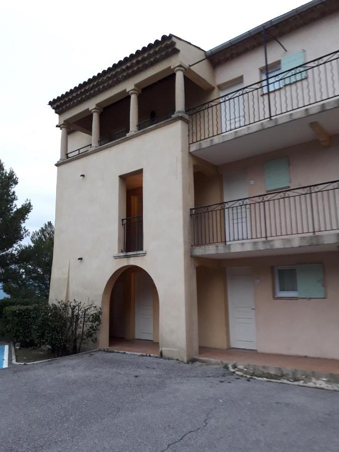 Studio Sur Le Domaine Du Golf De Pont Royal Mallemort Eksteriør billede