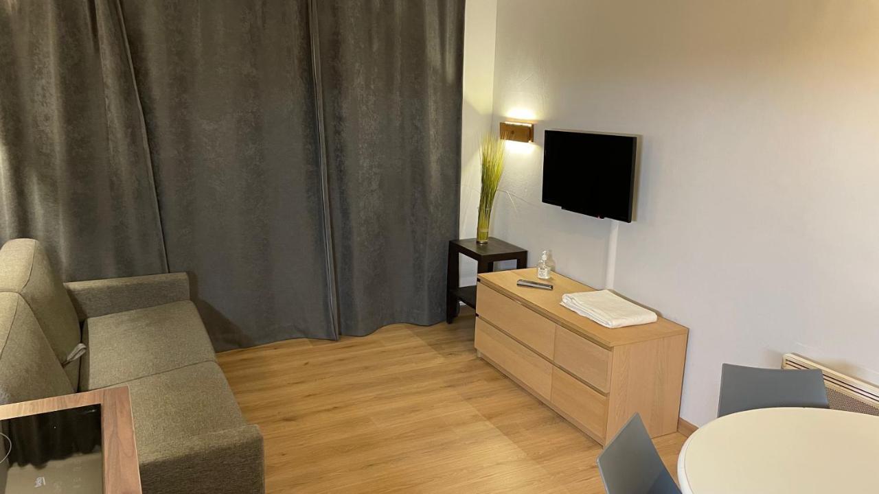 Studio Sur Le Domaine Du Golf De Pont Royal Mallemort Eksteriør billede